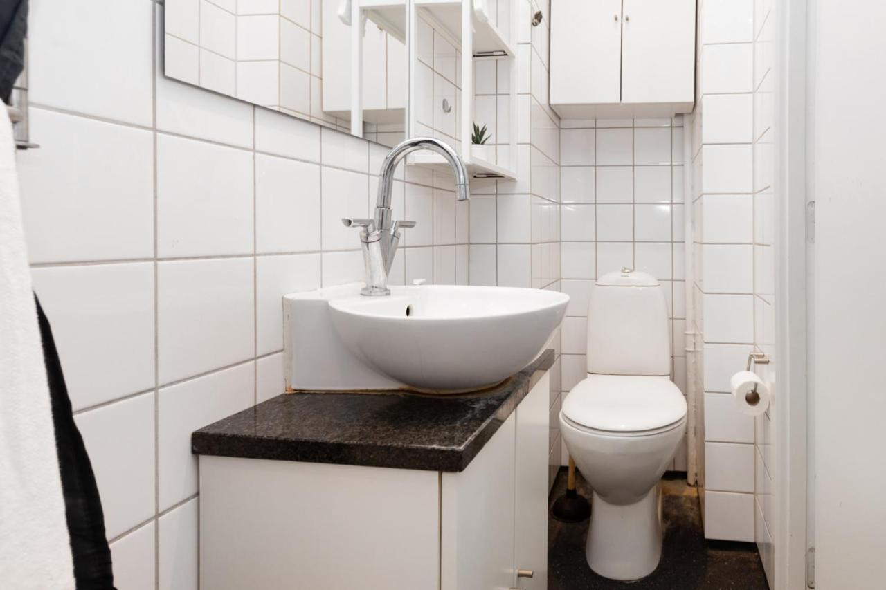 Appartamento 5 Min Fra Banegarden - Plads Til 4-Personer Aalborg Esterno foto