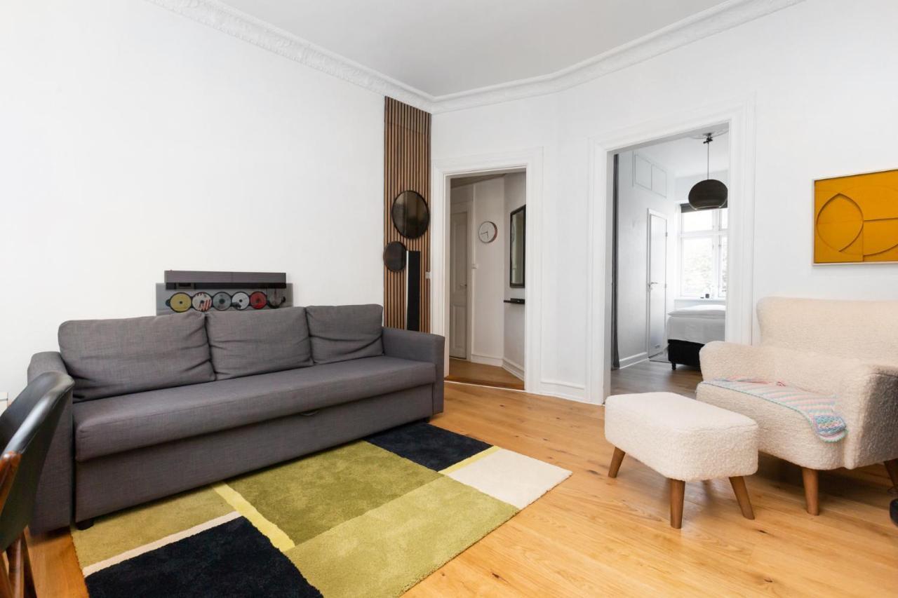 Appartamento 5 Min Fra Banegarden - Plads Til 4-Personer Aalborg Esterno foto